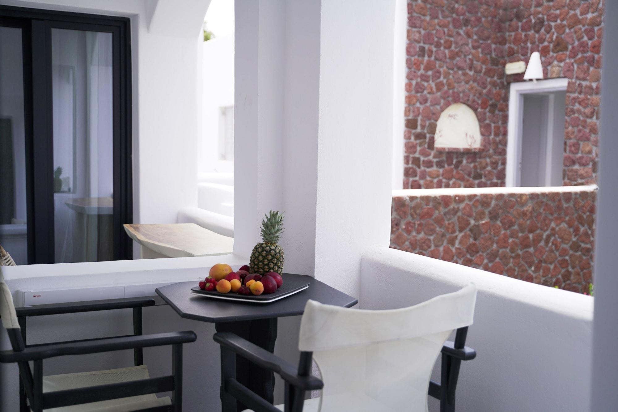 King'S Suites Kamari  Ngoại thất bức ảnh