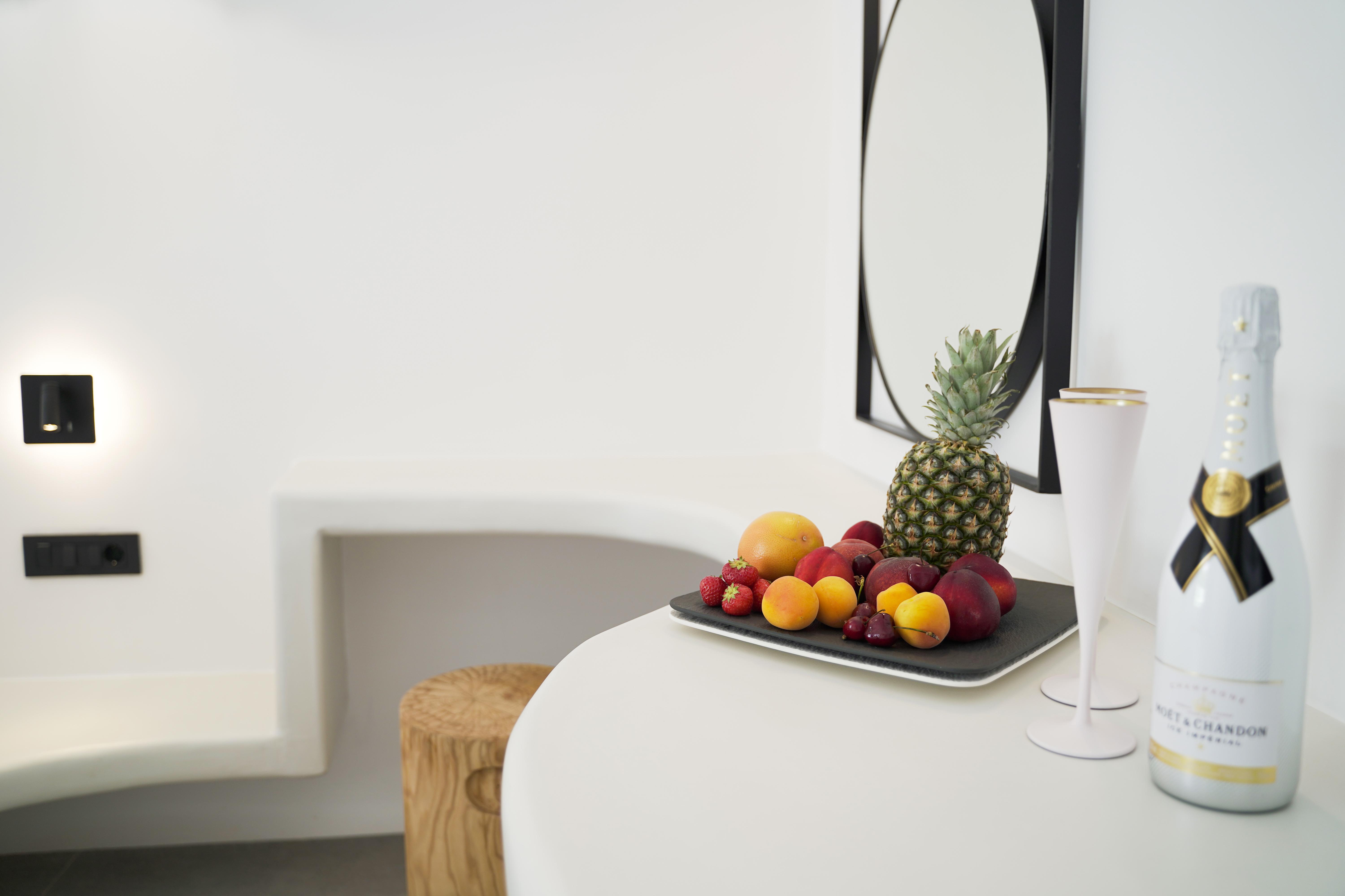 King'S Suites Kamari  Ngoại thất bức ảnh